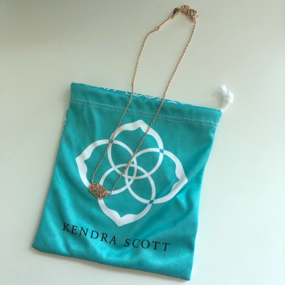Kendra Scott Elisa Pendant in Rose Gold
